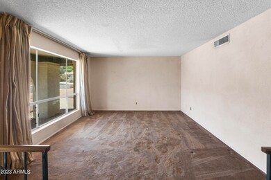 3302EHatcher006