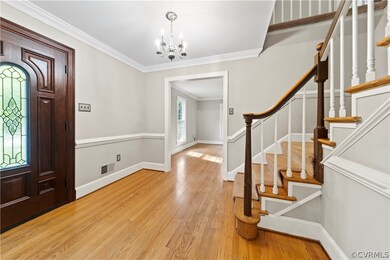 Seller Recently had All Rooms Freshly Painted and