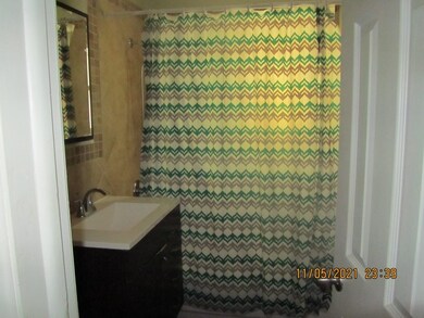 104 Litchfield Pines Dr unit 104 B, Leominster, MA 01453 - photo 4