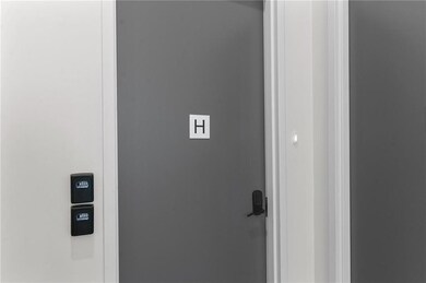 315 Main St unit H, Bay Saint Louis, MS 39520 - photo 7