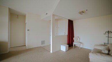 3115 Town Square Dr unit 304, Rolling Meadows, IL 60008 - photo 4