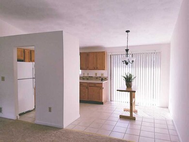 9 Samuel Ct, Cranston, RI 02920 - photo 4