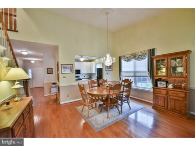 98 Wheatsheaf Ln unit 98, Norristown, PA 19403 - photo 4