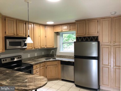 2701 Lorcom Ln, Arlington, VA 22207 - photo 3