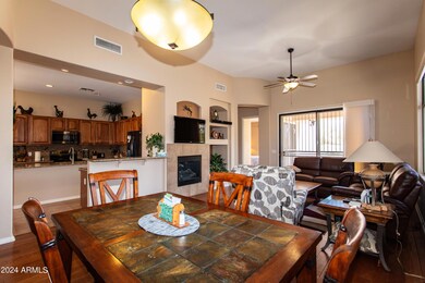 07 Dining Room