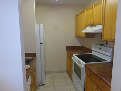 615 Meadows Cir unit 615, Boynton Beach, FL 33436 - photo 6