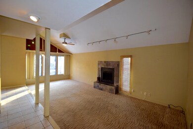 384 Adena Brook Ln, Columbus, OH 43214 - photo 3