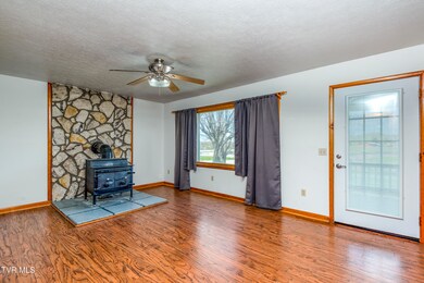 28236-Rhea-Valley-Rd-Abingdon-VA Matt-Sm