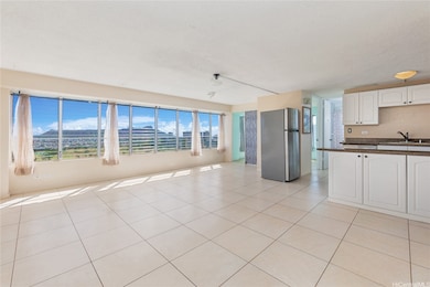 Regency Tower unit 3401, Honolulu, HI 96826 - photo 2