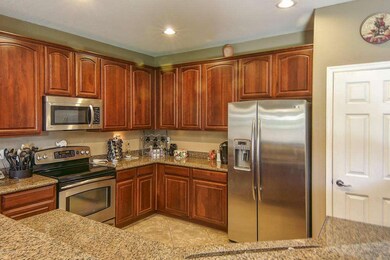 107-Kitchen2
