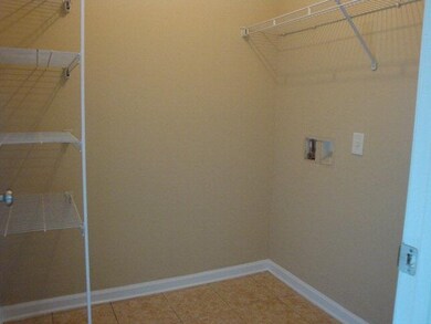 laundry/pantry