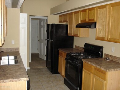 6097 Scenic Meadow Ln, Jacksonville, FL 32244 - photo 6