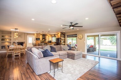 Great Room W/Sliders