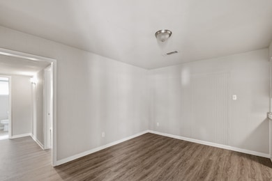 7718 Boggess Rd, Houston, TX 77016 - photo 6