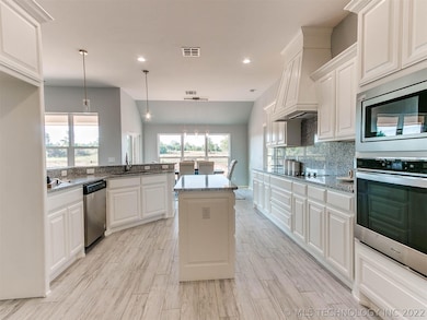 16216 Patterson Rd, Shawnee, OK 74801 - photo 4