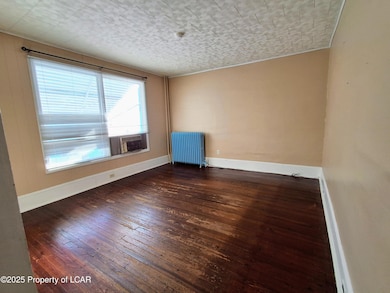 124 Rear S Hanover St, Nanticoke, PA 18634 - photo 3