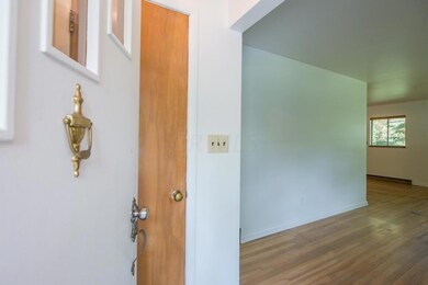 1 entry inside