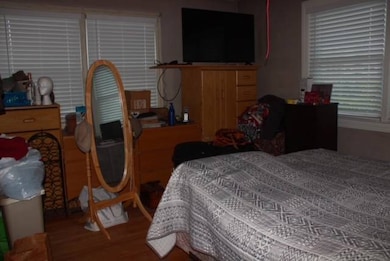 1st bedroom
