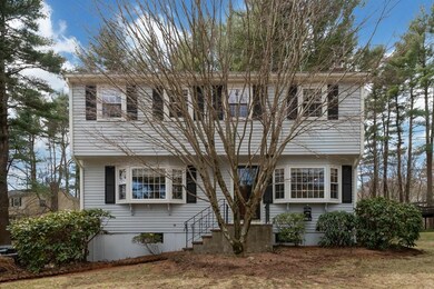 8 Ironwood Ln, Millis, MA 02054 - photo 2