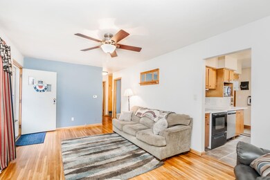 1518 Hawthorne Dr, Cedar Falls, IA 50613 - photo 6