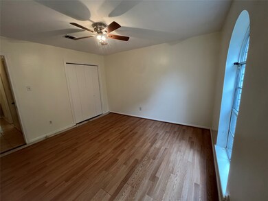 3906 Lemon Tree Ln, Houston, TX 77088 - photo 7