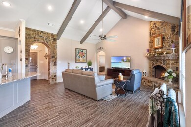 501 Wooded Way, Azle, TX 76020 - photo 4