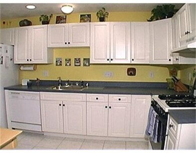 5281 Washington St unit L, West Roxbury, MA 02132 - photo 5