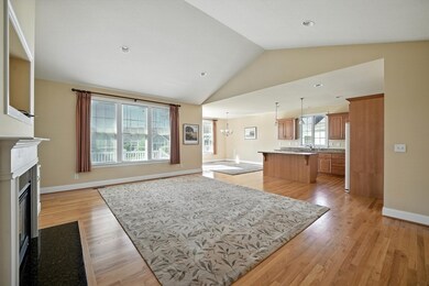 16 Broadleaf Cir, East Longmeadow, MA 01028 - photo 6