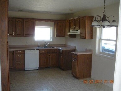 6908 NE Suburban Dr, Michigan City, IN 46360 - photo 6