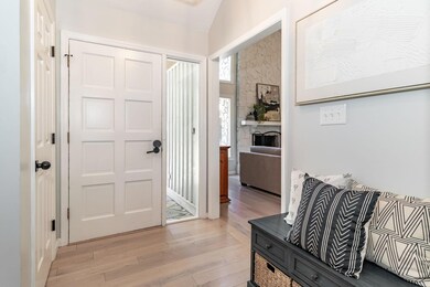 16-web-or-mls-3016 WALTON WAY (c)-4213