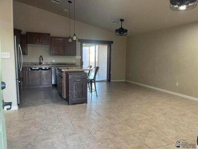 12658 E 45 Ln, Yuma, AZ 85367 - photo 2