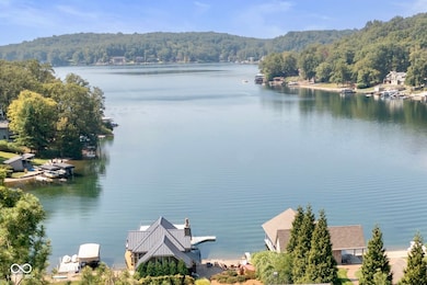 10841 W Grandview Dr, Columbus, IN 47201 - photo 3