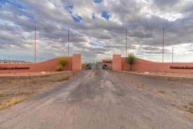 1498 Highway 90, Marfa, TX 79843 - photo 3