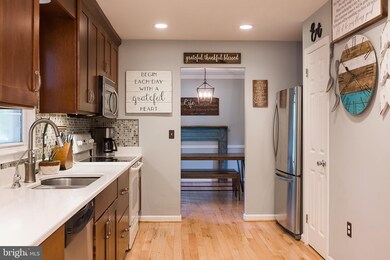 623 Tanglewood Dr, Sykesville, MD 21784 - photo 7