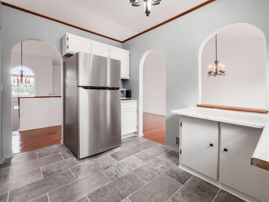 018_N 2285 Golden Leaf Ln 029