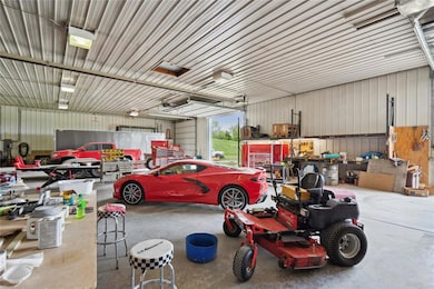 19724 365th St, Earlham, IA 50072 - photo 6