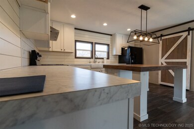 44463 W 166th St S, Bristow, OK 74010 - photo 6