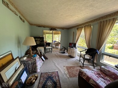 8700 W White Oak Ln, Columbus, IN 47201 - photo 3