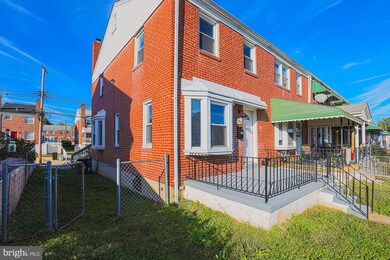 942 Arncliffe Rd, Essex, MD 21221 - photo 2