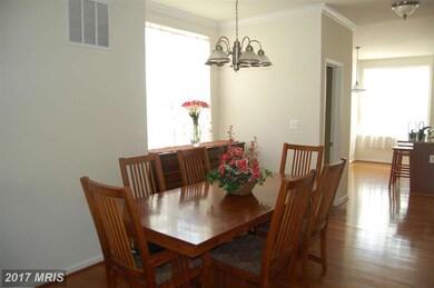 2889 Chinkapin Oak Ln unit 240, Woodbridge, VA 22191 - photo 5