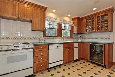 79 Loring Ave, Winchester, MA 01890 - photo 5