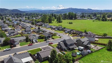 605 Callendar St NW, Orting, WA 98360 - photo 2