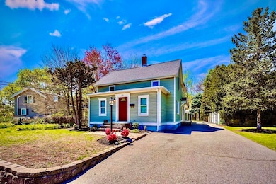 33 Lill Ave, West Newton, MA 02465 - photo 2