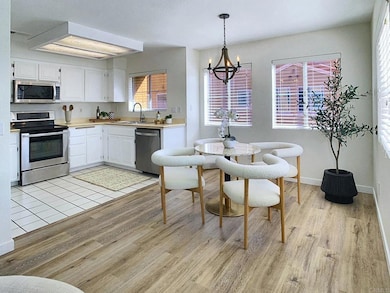 13802 Pinkard Way unit 25, El Cajon, CA 92021 - photo 2