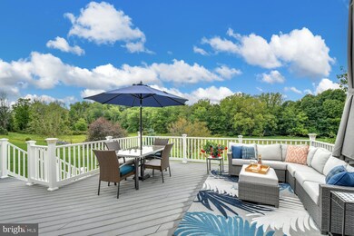 448 Longleaf Dr, Perkasie, PA 18944 - photo 2