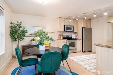 Sequoyah Condominiums unit A214, Edmonds, WA 98020 - photo 5