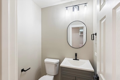 835 Ridge Ave unit 207, Evanston, IL 60202 - photo 7