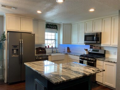 1909 Everglade Ct, Gainesville, TX 76240 - photo 5