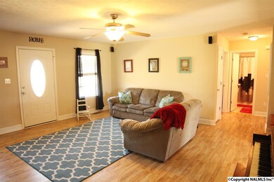 27677 Gretta Cir, Ardmore, AL 35739 - photo 4