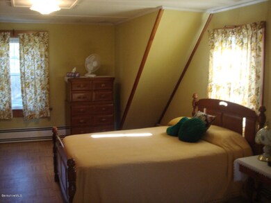 Bedroom #1